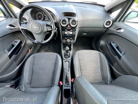 Opel Corsa 1.  4B 101km 2014