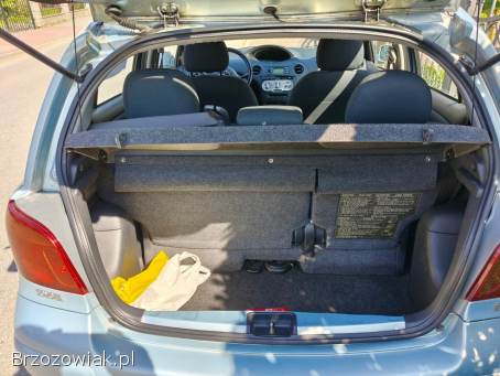 Toyota Yaris 2004