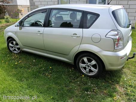 Toyota Corolla Verso 2004