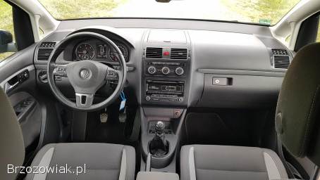 Volkswagen Touran Lift Life 5os.   2013