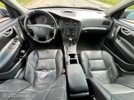 Volvo V70 2.  4D 4x4 Automat 2003