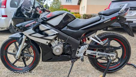 Honda CBR Honda CBR 125r 2005