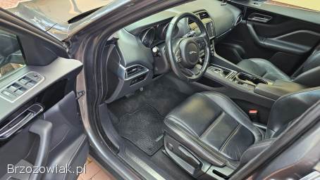 Jaguar F-Pace 2.  0iD4 180KM 4x4 2017