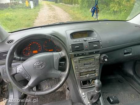 Toyota Avensis 2.  0 D-4D 116km  2004