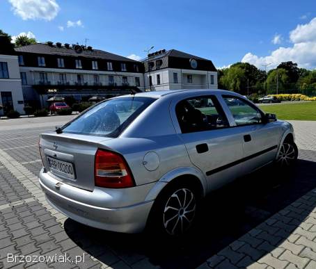 Opel Astra 2000