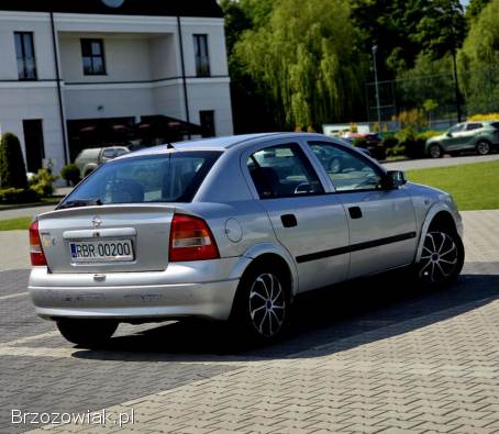 Opel Astra 2000