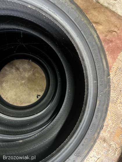Opony zimowe 255/40/19