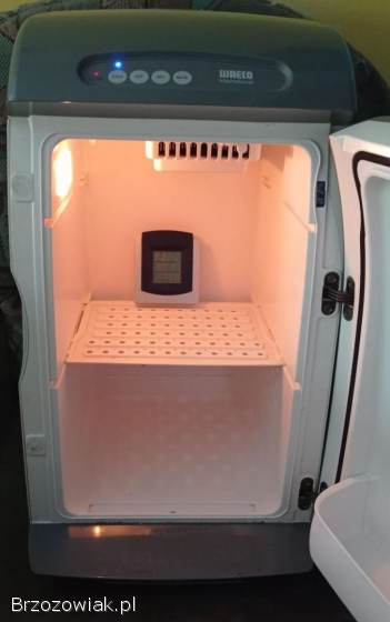 Duża lodówka turystyczna 12v/220v 50/30/27 chłodzi