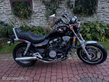 Honda VF Magna 1100 1985