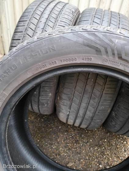 Opony wielosezonowe 235/50/18.