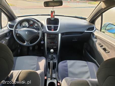 Peugeot 207 2005