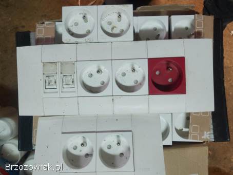 Moduły oraz materiały