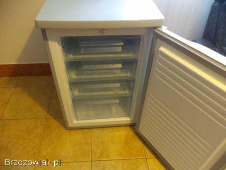 Sprzedam zamrażarkę