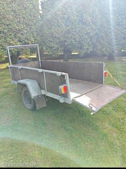 Przyczepka samochodowa