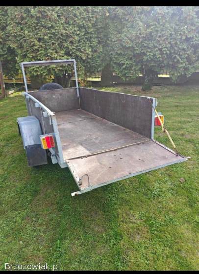 Przyczepka samochodowa