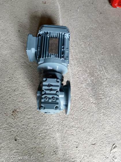 Silniki elektryczne,  motoreduktory przekładnie