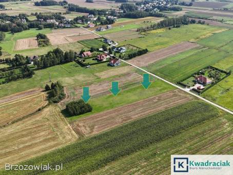 Działka budowlana w Moderówce pow.  krośnieński