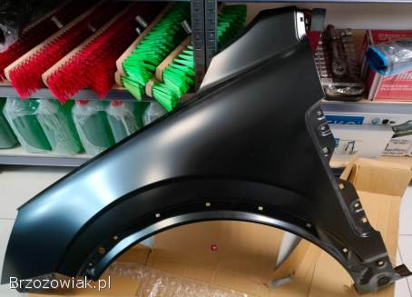 Sklep motoryzacyjny -  zakuwanie węży