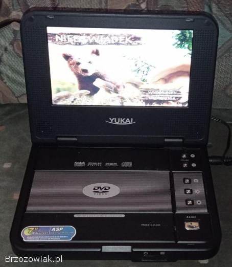 DVD przenośne z wyświetlaczem komplet