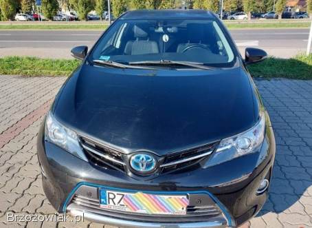 Toyota Auris Prestige 2014