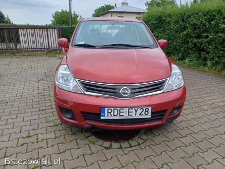 Nissan Tiida VERSA  2008