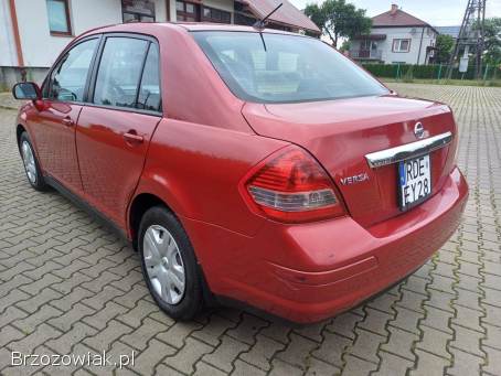 Nissan Tiida VERSA  2008
