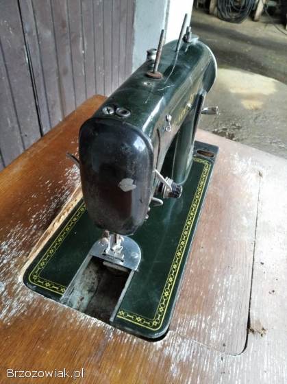 Zabytkowa maszyna do szycia WESTA Przemyśl Łucznik retro antyk PRL