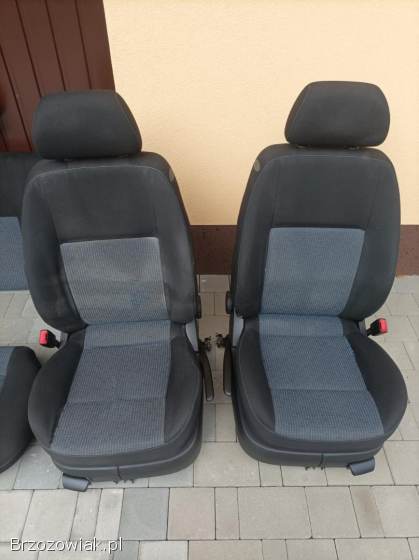 Sprzedam komplet foteli z kanapą tylnią