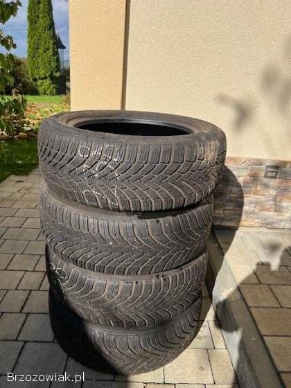 SPRZEDAM OPONY ZIMOWE 4SZT.  CONTINENTAL 205/55 R16H