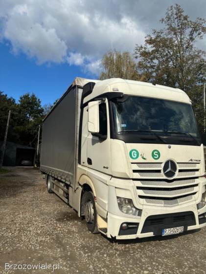 Sprzedam Mercedesa mp4