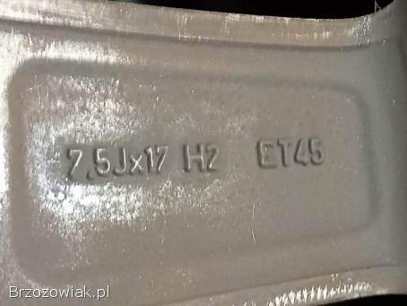 Audi A4 B8 -  Kompletne koła 17