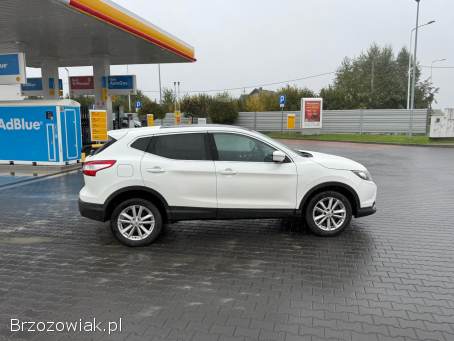 Nissan Qashqai 1,  5 2014