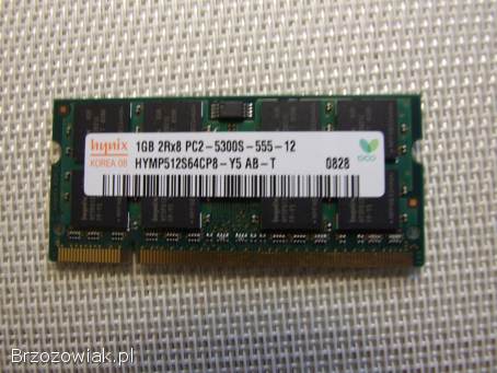 Sprzedam kości pamięci RAM do starszych komputerów.