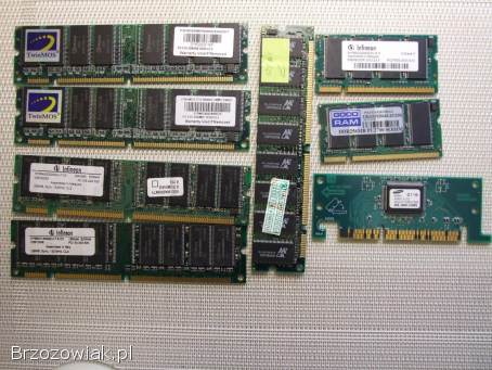 Sprzedam kości pamięci RAM do starszych komputerów.