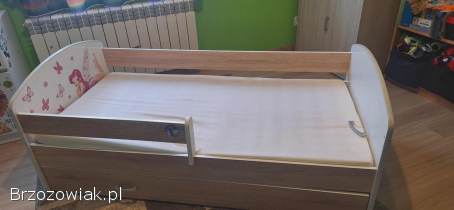 Łóżko dla dziewczynki