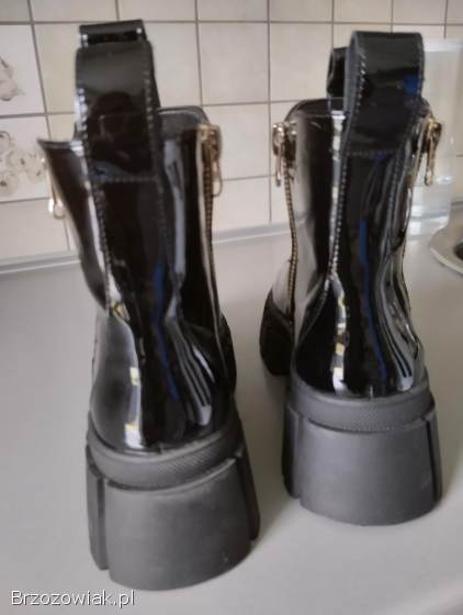 Buty zimowe,  sztyblety.