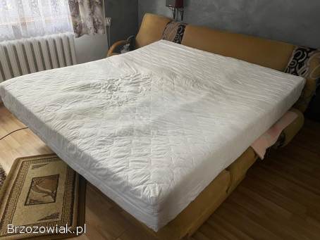 Materac 200x180.  Dobry stan.