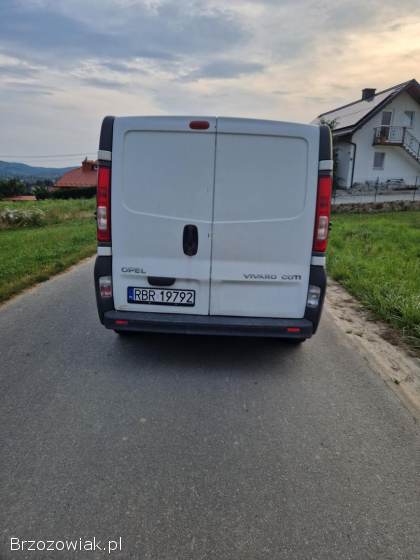 Opel Vivaro 2009r