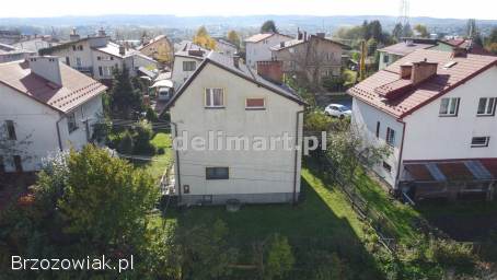 Dom w atrakcyjnej lokalizacji -  Olchowce