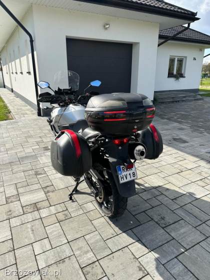 Suzuki V-Strom 2005