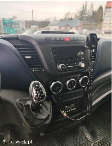SAMOCHÓD DOSTAWCZY IVECO DAILY 35S18