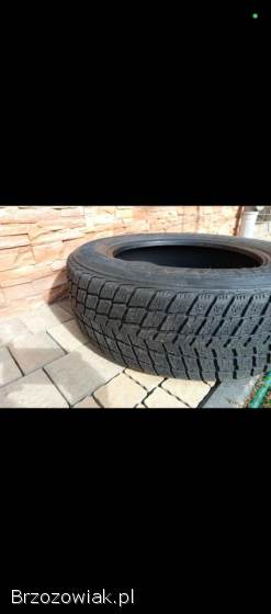 Opony zimowe 4 sztuki 225/65R17