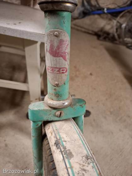 Rowerek dziecięcy.  Do odrestaurowania.  ZZR