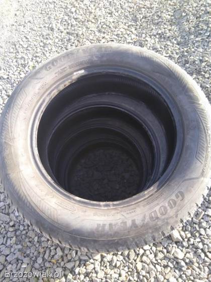 Goodyear Vector 215/60 R17 M+S 2024r