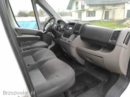 Peugeot Boxer 2.  2 HDI 7 miejsc