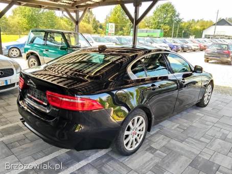 Jaguar XE Automat 2016