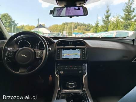 Jaguar XE Automat 2016