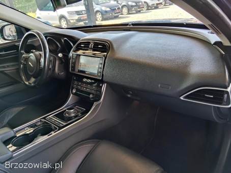 Jaguar XE Automat 2016