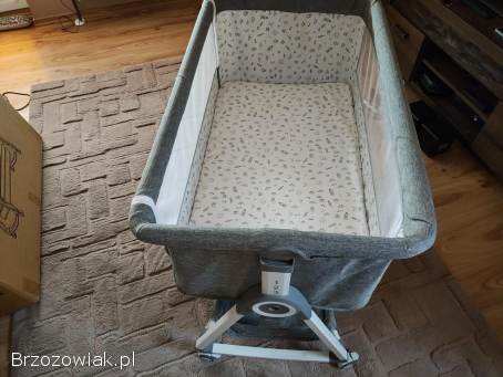 Sprzedam łóżeczko od pierwszych narodzin cena 200zł