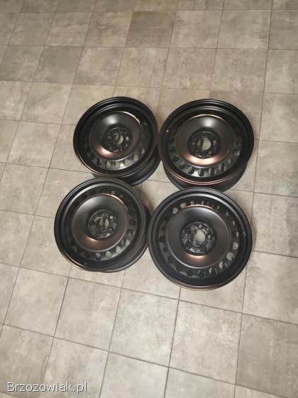 Sprzedam felgi dobry stan.